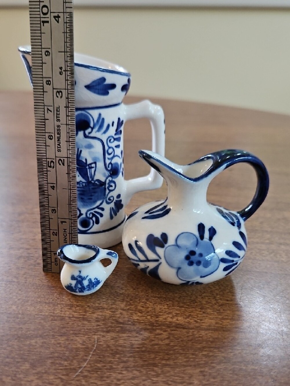 3 Delfts-Blue and White Porcelain Small Pitchers - Picture 2 of 16